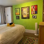 Comfy Child/Dog Friendly Garden Flat Heart Camden